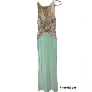 Womens Long Crystal Skin Tone Bodice Light Green Prom Evening Dress Size Small